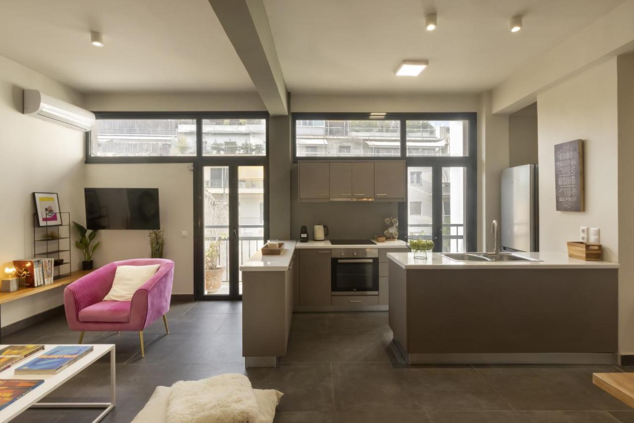 Apartament Α Rare Lux Artistic Renv Gem Opposite Emst Museum Ateny Zewnętrze zdjęcie
